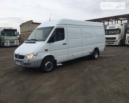 Белый Мерседес Sprinter, объемом двигателя 0 л и пробегом 227 тыс. км за 19800 $, фото 1 на Automoto.ua