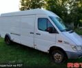 Белый Мерседес Sprinter, объемом двигателя 2.7 л и пробегом 378 тыс. км за 12500 $, фото 2 на Automoto.ua
