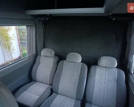 Белый Мерседес Sprinter, объемом двигателя 2.15 л и пробегом 365 тыс. км за 7800 $, фото 12 на Automoto.ua