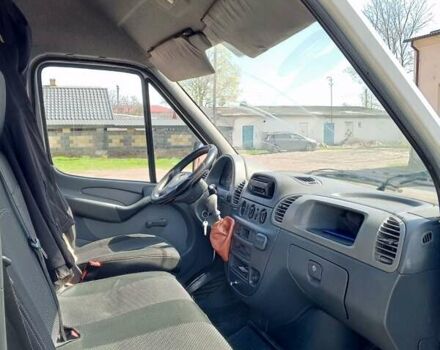 Білий Мерседес Sprinter, об'ємом двигуна 2.15 л та пробігом 370 тис. км за 8800 $, фото 6 на Automoto.ua