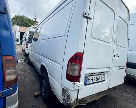 Белый Мерседес Sprinter, объемом двигателя 2.1 л и пробегом 230 тыс. км за 3600 $, фото 1 на Automoto.ua