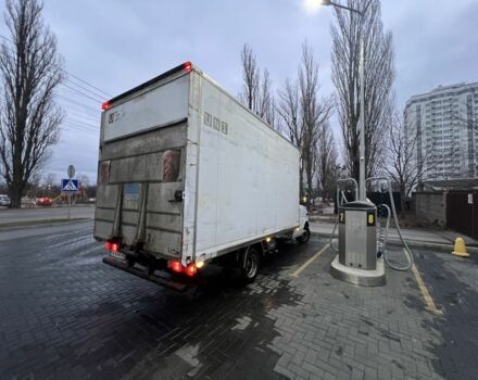 Белый Мерседес Sprinter, объемом двигателя 2.1 л и пробегом 460 тыс. км за 7500 $, фото 3 на Automoto.ua