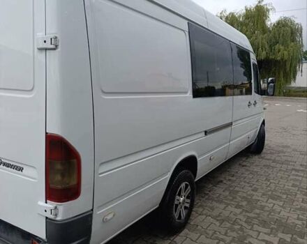 Белый Мерседес Sprinter, объемом двигателя 2.69 л и пробегом 420 тыс. км за 10550 $, фото 3 на Automoto.ua