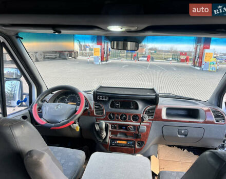Білий Мерседес Sprinter, об'ємом двигуна 2.7 л та пробігом 310 тис. км за 6300 $, фото 5 на Automoto.ua