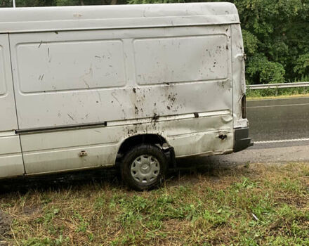 Белый Мерседес Sprinter, объемом двигателя 0 л и пробегом 650 тыс. км за 5000 $, фото 1 на Automoto.ua