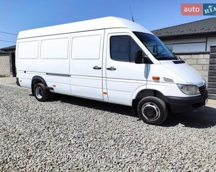 Белый Мерседес Sprinter, объемом двигателя 0 л и пробегом 260 тыс. км за 23900 $, фото 5 на Automoto.ua