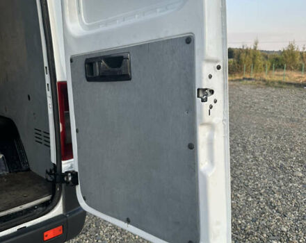 Белый Мерседес Sprinter, объемом двигателя 2.15 л и пробегом 700 тыс. км за 8000 $, фото 14 на Automoto.ua