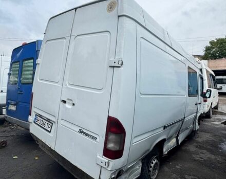 Белый Мерседес Sprinter, объемом двигателя 2.1 л и пробегом 230 тыс. км за 3600 $, фото 4 на Automoto.ua