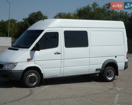 Белый Мерседес Sprinter, объемом двигателя 2.15 л и пробегом 658 тыс. км за 13900 $, фото 24 на Automoto.ua