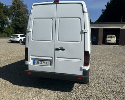 Белый Мерседес Sprinter, объемом двигателя 2.15 л и пробегом 700 тыс. км за 8000 $, фото 8 на Automoto.ua