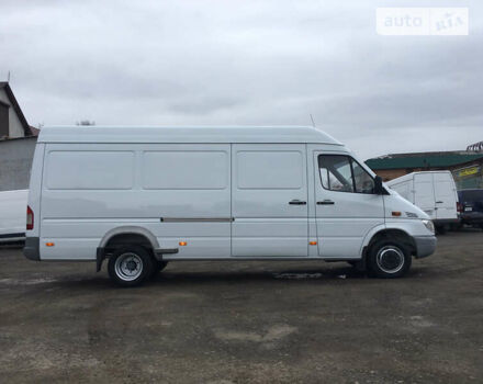 Белый Мерседес Sprinter, объемом двигателя 0 л и пробегом 227 тыс. км за 19800 $, фото 6 на Automoto.ua