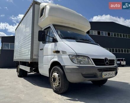 Белый Мерседес Sprinter, объемом двигателя 2.69 л и пробегом 557 тыс. км за 17100 $, фото 1 на Automoto.ua