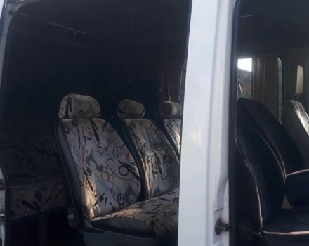 Білий Мерседес Sprinter, об'ємом двигуна 2.2 л та пробігом 500 тис. км за 10000 $, фото 3 на Automoto.ua