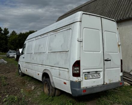 Белый Мерседес Sprinter, объемом двигателя 2.7 л и пробегом 450 тыс. км за 7700 $, фото 3 на Automoto.ua