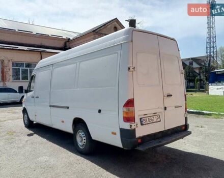 Білий Мерседес Sprinter, об'ємом двигуна 2.15 л та пробігом 370 тис. км за 8800 $, фото 4 на Automoto.ua