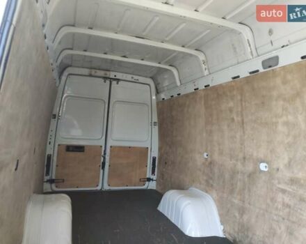 Белый Мерседес Sprinter, объемом двигателя 0 л и пробегом 260 тыс. км за 23900 $, фото 25 на Automoto.ua