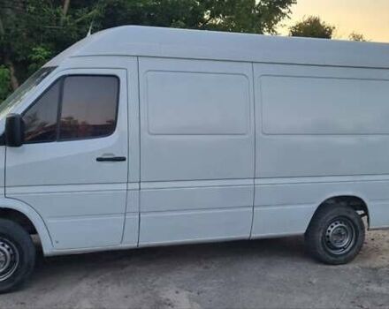 Белый Мерседес Sprinter, объемом двигателя 2.2 л и пробегом 300 тыс. км за 7200 $, фото 6 на Automoto.ua
