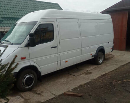 Белый Мерседес Sprinter, объемом двигателя 2.69 л и пробегом 518 тыс. км за 13200 $, фото 3 на Automoto.ua