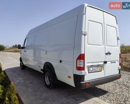 Белый Мерседес Sprinter, объемом двигателя 0 л и пробегом 260 тыс. км за 23900 $, фото 11 на Automoto.ua
