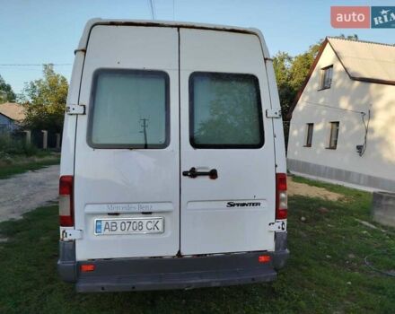 Белый Мерседес Sprinter, объемом двигателя 2.7 л и пробегом 378 тыс. км за 12500 $, фото 5 на Automoto.ua