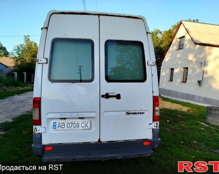 Белый Мерседес Sprinter, объемом двигателя 2.7 л и пробегом 378 тыс. км за 12500 $, фото 5 на Automoto.ua