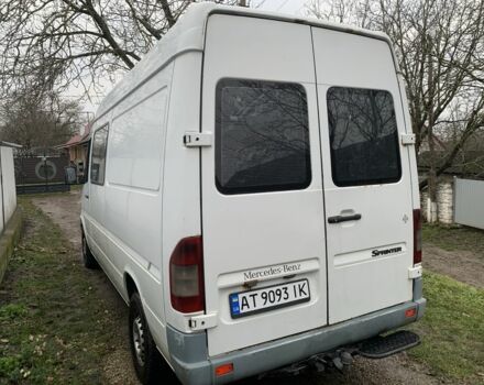 Білий Мерседес Sprinter, об'ємом двигуна 2.1 л та пробігом 416 тис. км за 6500 $, фото 4 на Automoto.ua