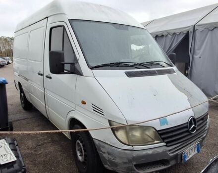 Белый Мерседес Sprinter, объемом двигателя 2 л и пробегом 371 тыс. км за 4100 $, фото 1 на Automoto.ua