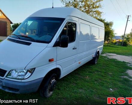 Белый Мерседес Sprinter, объемом двигателя 2.7 л и пробегом 378 тыс. км за 12500 $, фото 1 на Automoto.ua