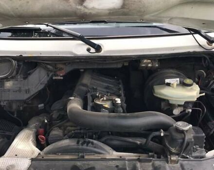 Белый Мерседес Sprinter, объемом двигателя 2.3 л и пробегом 559 тыс. км за 8800 $, фото 9 на Automoto.ua