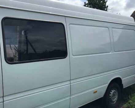 Белый Мерседес Sprinter, объемом двигателя 2.3 л и пробегом 559 тыс. км за 8800 $, фото 5 на Automoto.ua