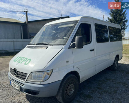 Мерседес Sprinter 2003 в Глубокой на Automoto.ua Белый Мерседес Sprinter, объемом двигателя 2.1 л и пробегом 343 тыс. км за 5950 $, фото 1 на Automoto.ua