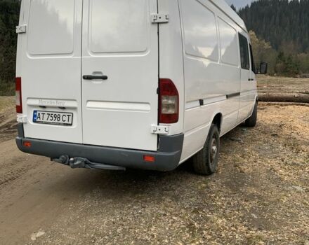 Білий Мерседес Sprinter, об'ємом двигуна 2.7 л та пробігом 374 тис. км за 9450 $, фото 4 на Automoto.ua