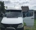 Белый Мерседес Sprinter, объемом двигателя 2.3 л и пробегом 559 тыс. км за 8800 $, фото 1 на Automoto.ua