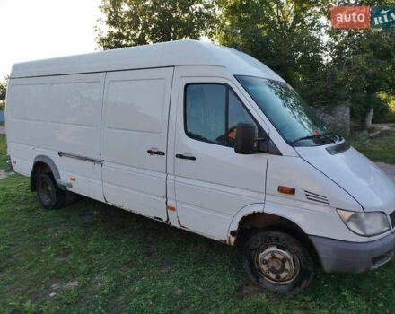 Белый Мерседес Sprinter, объемом двигателя 2.7 л и пробегом 378 тыс. км за 12500 $, фото 2 на Automoto.ua
