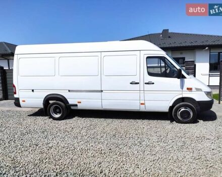 Белый Мерседес Sprinter, объемом двигателя 0 л и пробегом 260 тыс. км за 23900 $, фото 6 на Automoto.ua