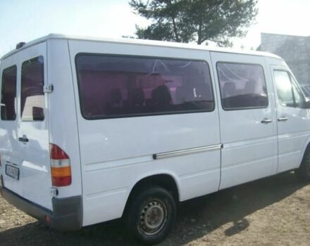 Мерседес Sprinter 2004 у Могилев-Подольском на Automoto.ua Білий Мерседес Sprinter, об'ємом двигуна 2.2 л та пробігом 320 тис. км за 2150 $, фото 3 на Automoto.ua