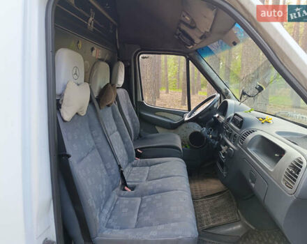 Белый Мерседес Sprinter, объемом двигателя 2.15 л и пробегом 487 тыс. км за 6900 $, фото 10 на Automoto.ua