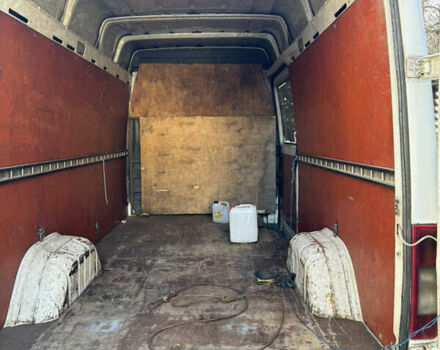 Белый Мерседес Sprinter, объемом двигателя 2.15 л и пробегом 614 тыс. км за 6000 $, фото 2 на Automoto.ua