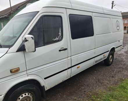Білий Мерседес Sprinter, об'ємом двигуна 2.1 л та пробігом 400 тис. км за 3800 $, фото 2 на Automoto.ua