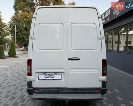 Белый Мерседес Sprinter, объемом двигателя 2.2 л и пробегом 412 тыс. км за 9500 $, фото 6 на Automoto.ua