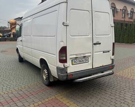 Белый Мерседес Sprinter, объемом двигателя 2.7 л и пробегом 400 тыс. км за 4999 $, фото 4 на Automoto.ua