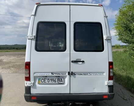 Белый Мерседес Sprinter, объемом двигателя 2.2 л и пробегом 500 тыс. км за 9200 $, фото 2 на Automoto.ua