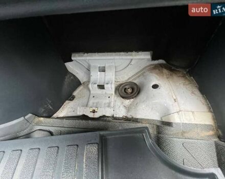 Белый Мерседес Sprinter, объемом двигателя 2.69 л и пробегом 85 тыс. км за 24400 $, фото 22 на Automoto.ua