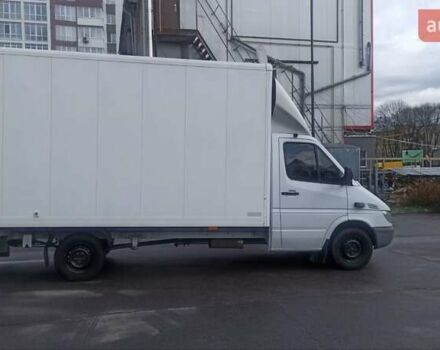 Белый Мерседес Sprinter, объемом двигателя 2.69 л и пробегом 485 тыс. км за 10950 $, фото 11 на Automoto.ua