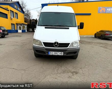 Белый Мерседес Sprinter, объемом двигателя 2.7 л и пробегом 767 тыс. км за 8999 $, фото 1 на Automoto.ua