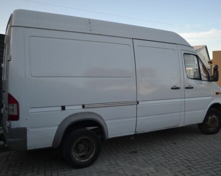 Белый Мерседес Sprinter, объемом двигателя 2.3 л и пробегом 600 тыс. км за 7000 $, фото 3 на Automoto.ua