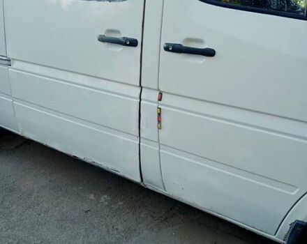 Белый Мерседес Sprinter, объемом двигателя 2.15 л и пробегом 498 тыс. км за 6099 $, фото 10 на Automoto.ua
