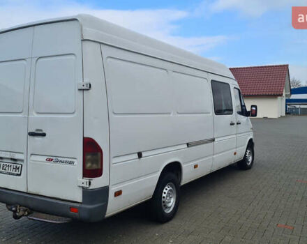 Белый Мерседес Sprinter, объемом двигателя 2.1 л и пробегом 685 тыс. км за 9229 $, фото 1 на Automoto.ua