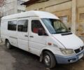 Белый Мерседес Sprinter, объемом двигателя 2.1 л и пробегом 802 тыс. км за 5800 $, фото 2 на Automoto.ua