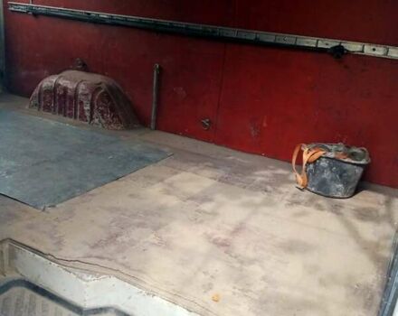 Белый Мерседес Sprinter, объемом двигателя 2.15 л и пробегом 498 тыс. км за 6099 $, фото 9 на Automoto.ua